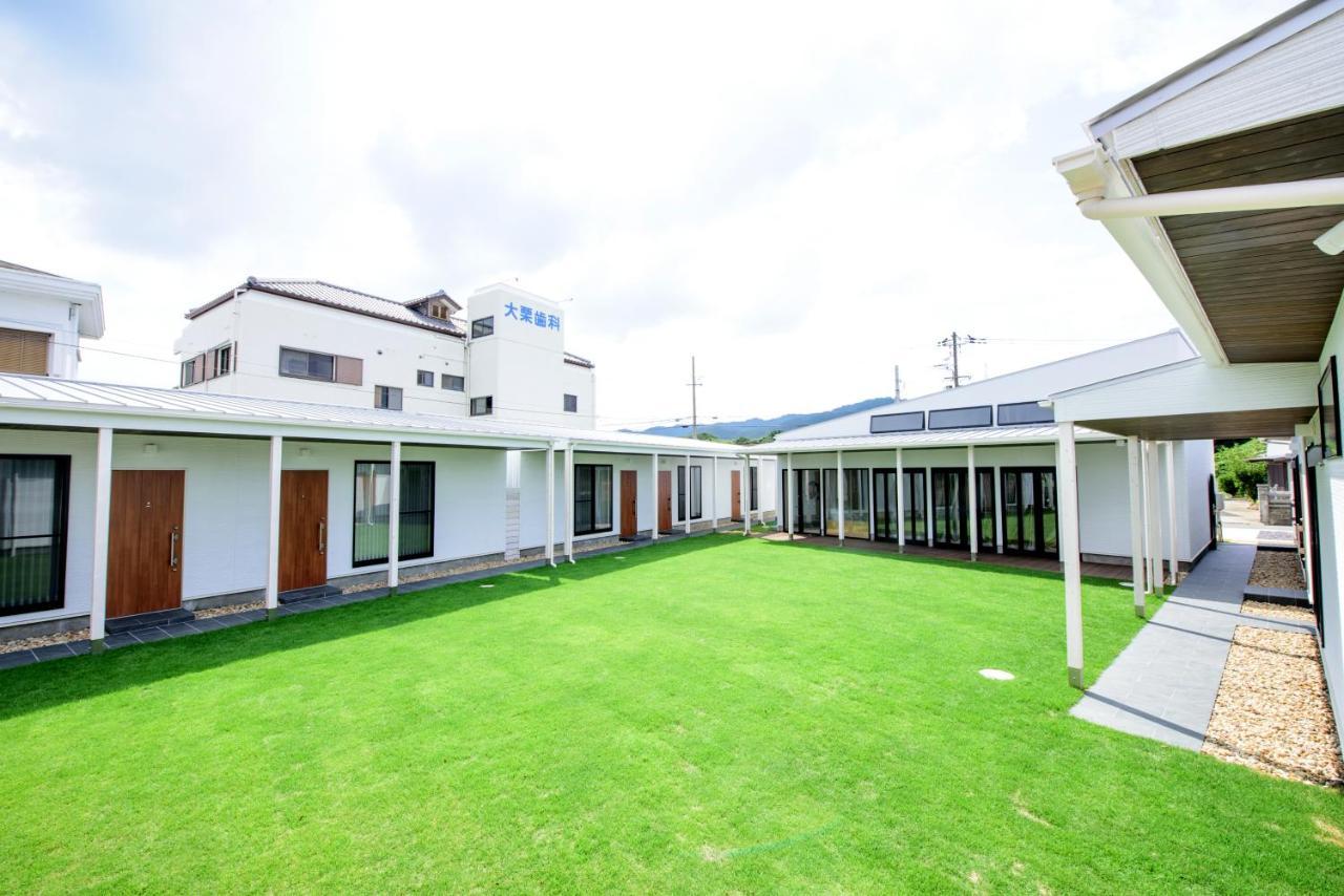 Le.Blanche Hotel Minamiawaji Luaran gambar